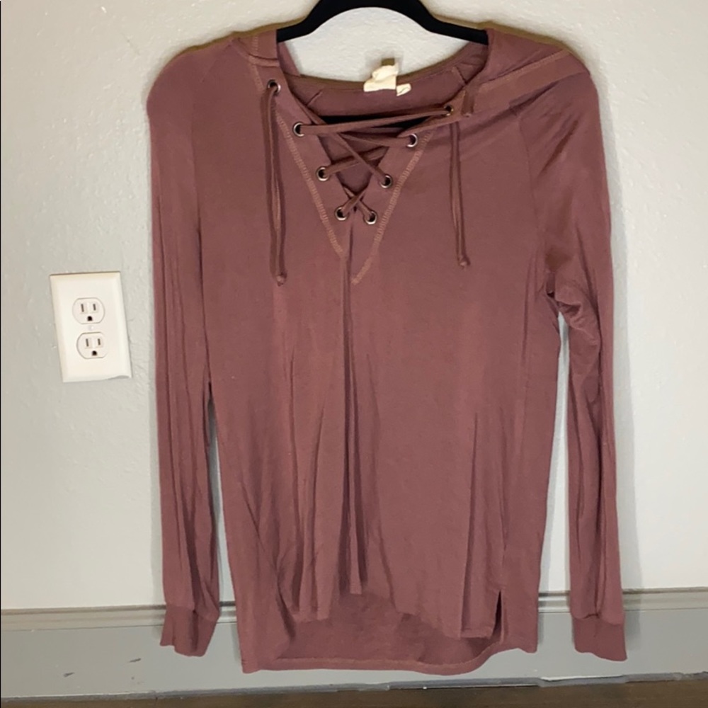 Maroon hoodie Tee